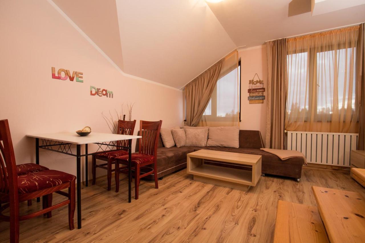 Borovets Gardens Aparthotel Rental Екстериор снимка